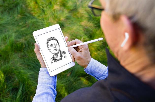 蒂姆·苹果的新品宣传图被网友玩坏了 蒂姆·苹果的新品宣传图被网友玩坏了