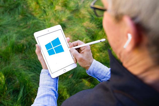 蒂姆·苹果的新品宣传图被网友玩坏了 蒂姆·苹果的新品宣传图被网友玩坏了