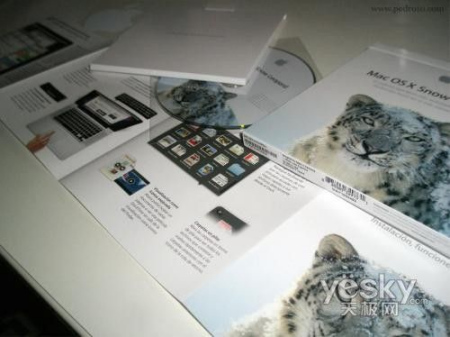 Mac OS X 雪豹(Snow Leopard)拆包 Mac OS X 雪豹(Snow Leopard)拆包