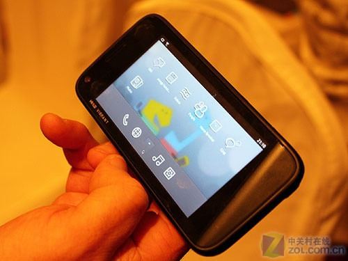 Intel������ MeeGo�ֻ��豸����