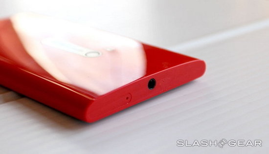 诺基亚Lumia920零售版开箱 诺基亚Lumia920零售版开箱