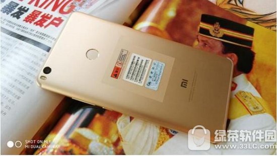 小米max2和oppo r11哪个好 oppo r11和小米max2对比评测