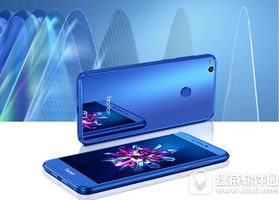 坚果pro与荣耀8哪一个好 华为荣耀8与坚果pro比较评测