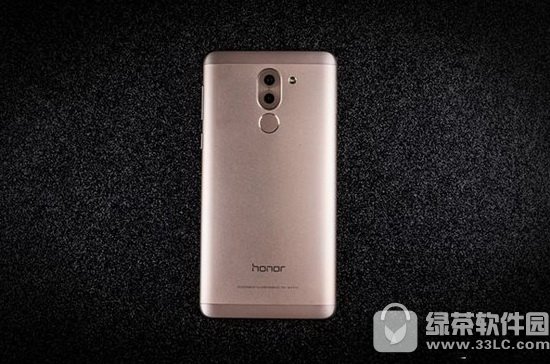 ��Ϊ��ҫ8�ഺ�����ҫ6x�ĸ��� ��Ϊ��ҫ6x����ҫ8�ഺ��Ա�