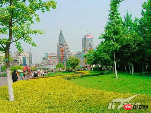 Photoshop调整照片色彩的小技巧_脚本之家jb51.net整理