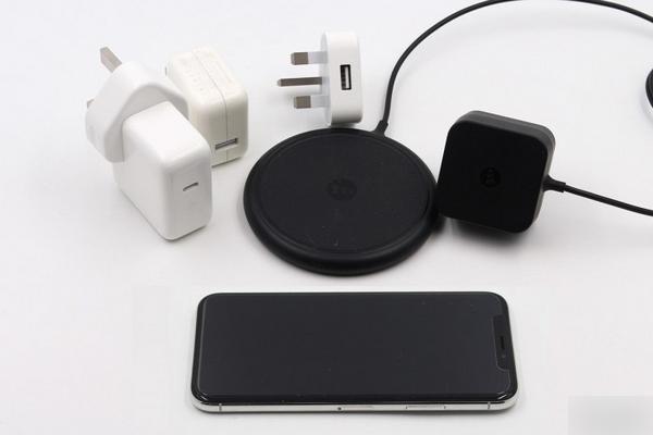 iPhone X充电