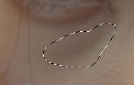 PS调出冷艳日系风格学生装女生街景照片