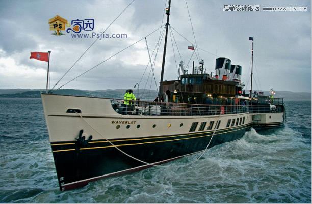 PS调出HDR渲染效果的海上轮船图片