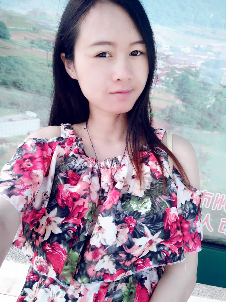 结合SAI软件把女孩照片转手绘的PS教程