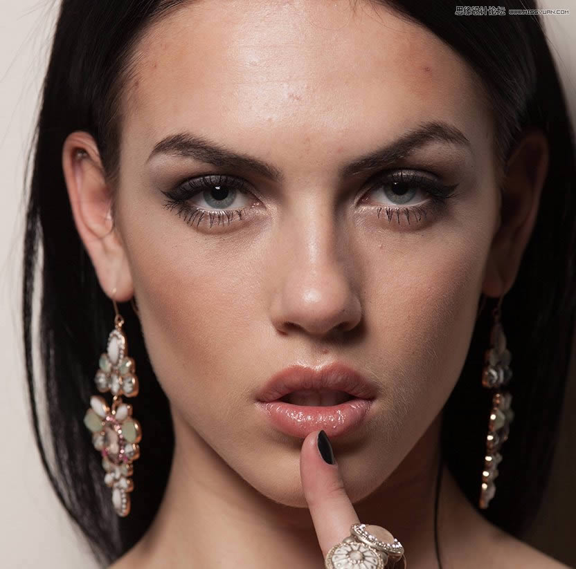 对高清美女肖像照片精修磨皮处理的PS教程