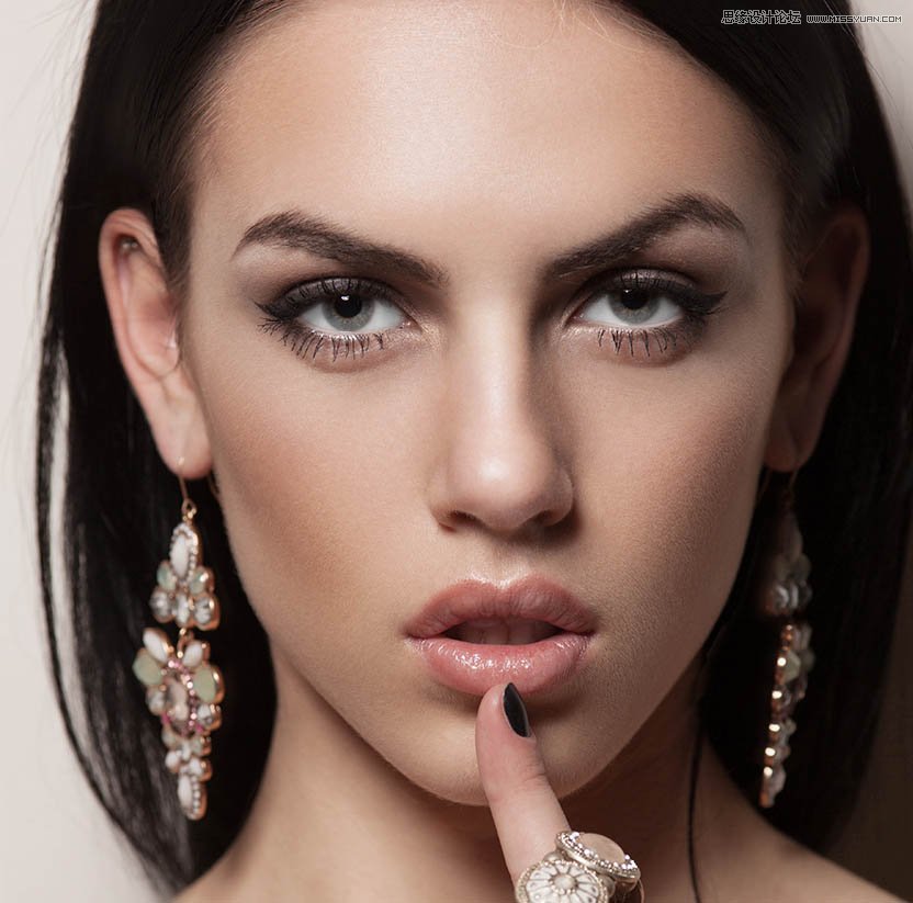 对高清美女肖像照片精修磨皮处理的PS教程