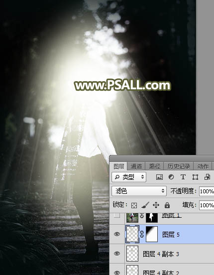 PS给树林人物照片添加冷色光影效果