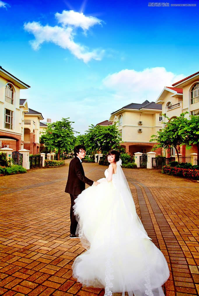 美化调出蓝天白云街景婚纱照片的PS教程