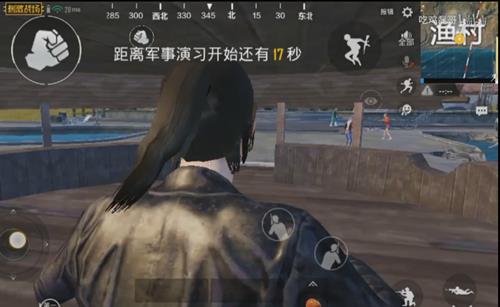 《绝地求生刺激战场》游乐场木船穿墙BUG