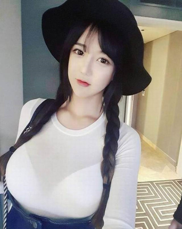 《王者荣耀》巨乳女英雄—来势胸胸